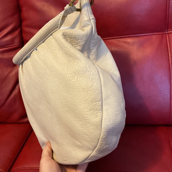 Marc Jacobs cream leather too hot to handle shoulder bag satchel purse - Picture 3 of 8